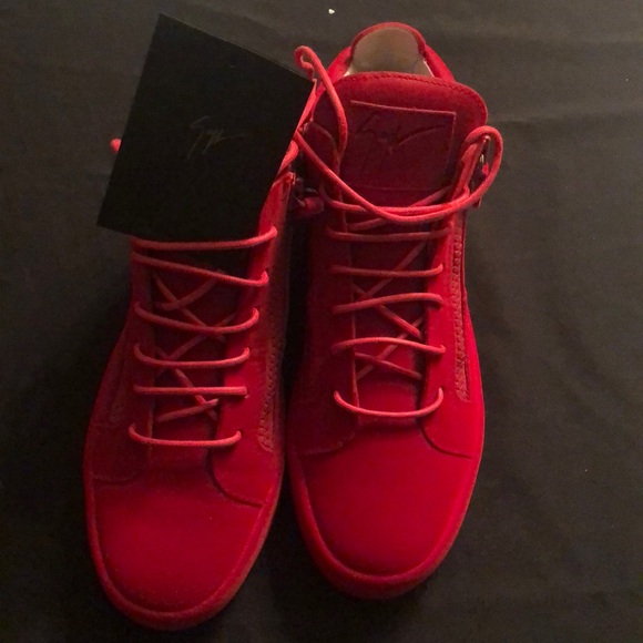 Giuseppe Zanotti Other - Lo Price ‼️Giuseppe Red Velvet hi tops size 7